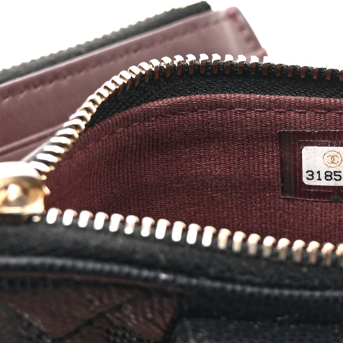 Caviar Quilted Compact Zipped Pocket Wallet Black