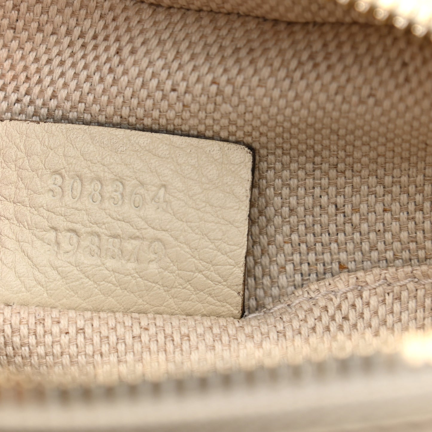 Pebbled Calfskin Small Soho Disco Bag Off White