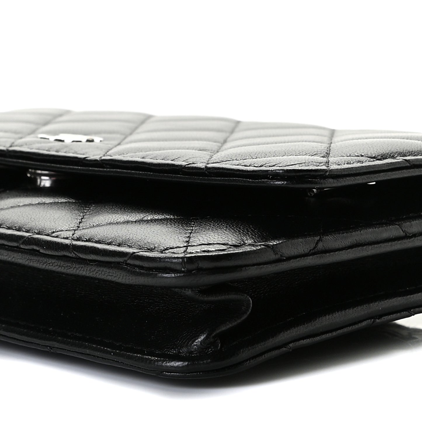 Lambskin Quilted Wallet On Chain WOC Black