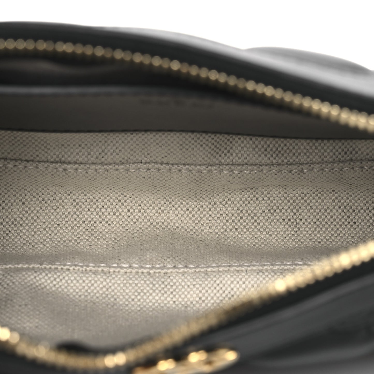 Calfskin GG Matelasse Chain Handbag Black Natural