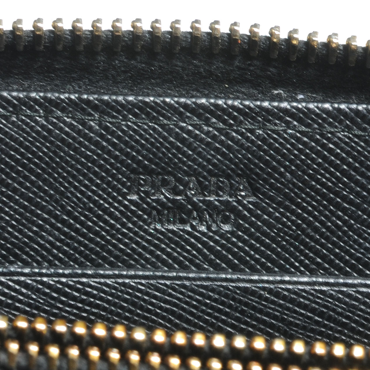 Saffiano Zip Around Wallet Nero Black