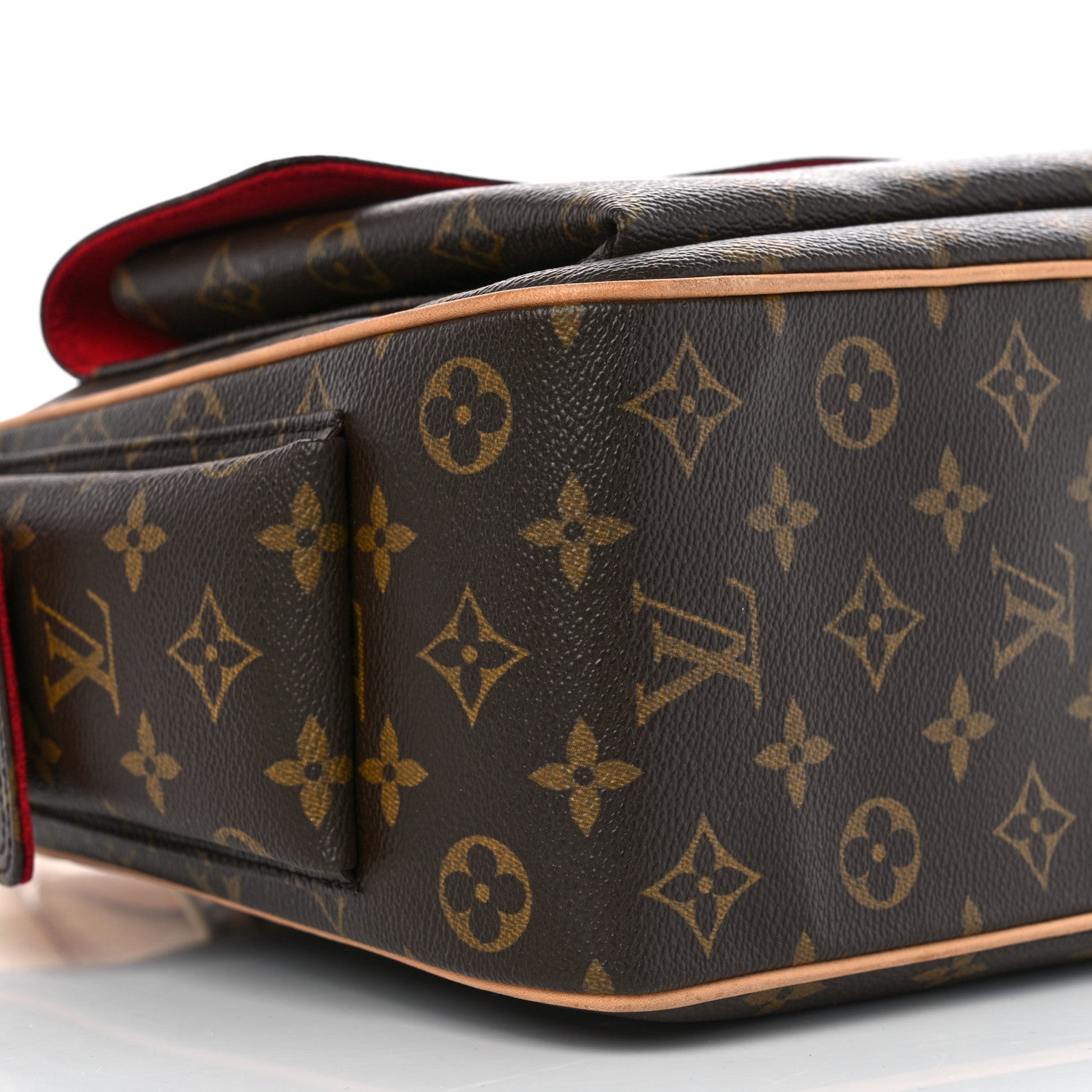 Louis Vuitton Monogram Multipli-Cite 8 of 9