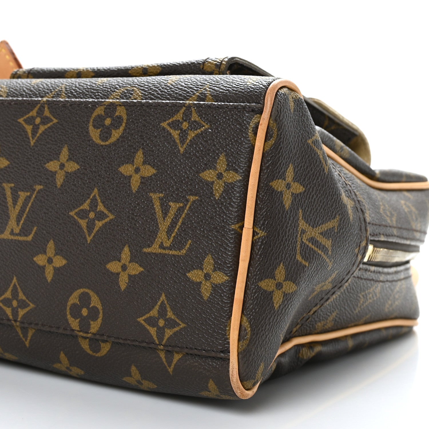 Louis Vuitton Monogram Manhattan GM 8 of 8