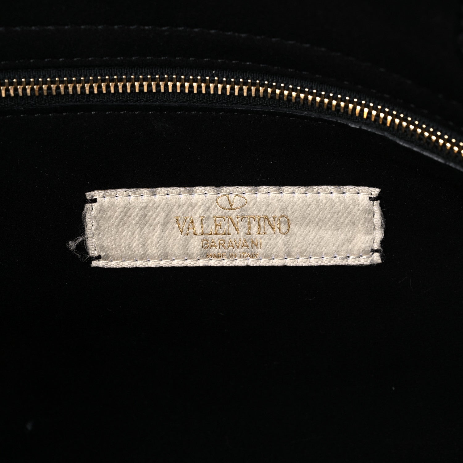 Valentino Garavani Grained Calfskin Jamaica Beaded My Rockstud Tote Black 6 of 17