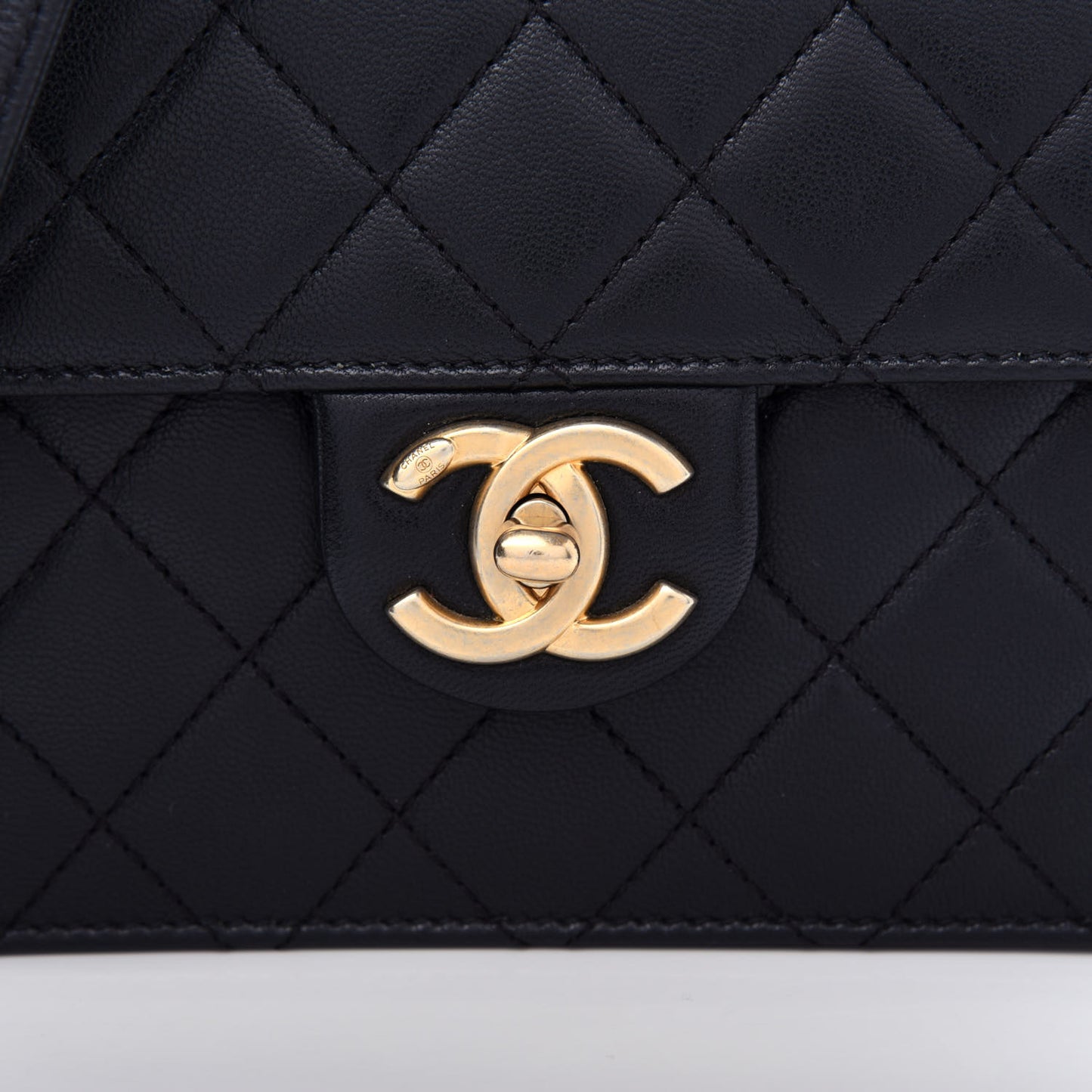 Goatskin Quilted Chic Pearls Flap Black