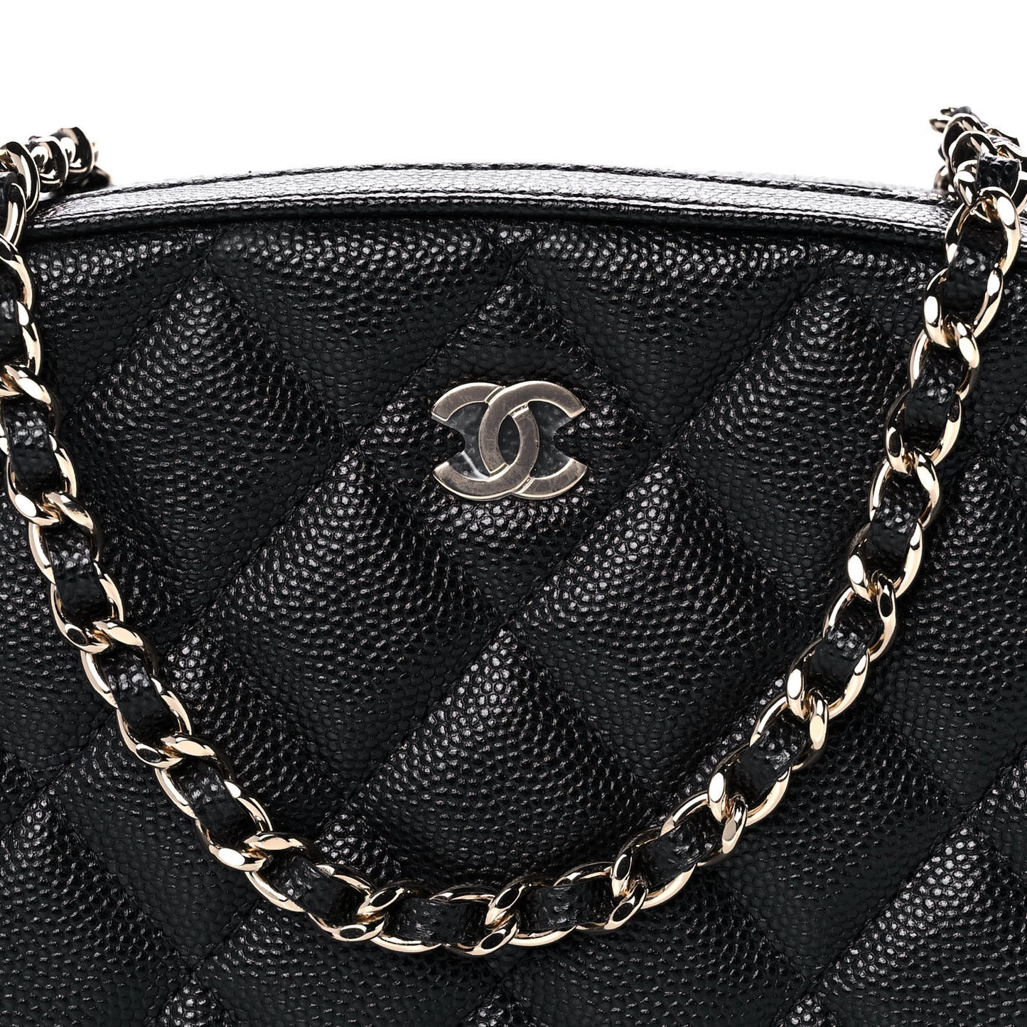 Caviar Quilted Vanity With Chain Black