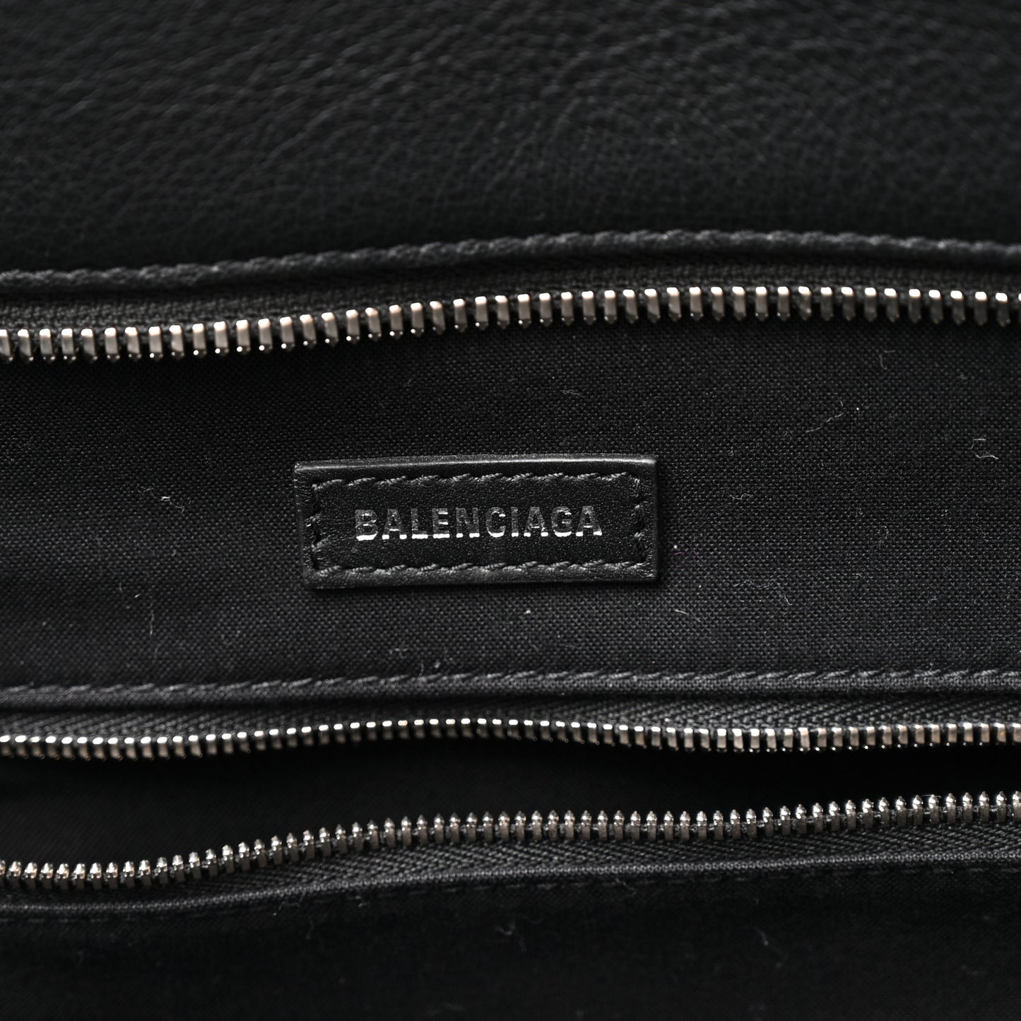 Smooth Calfskin Everyday East West Tote Bag Black