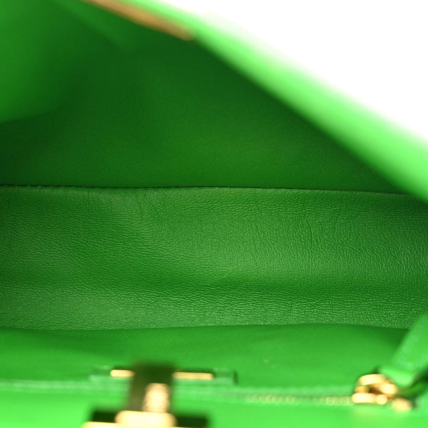 Nappa Mini Peekaboo Iconic Satchel Tomatillo