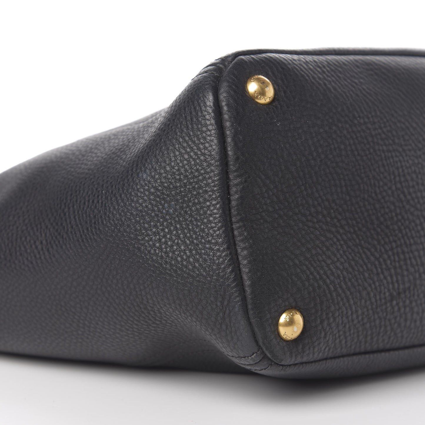 Vitello Daino Side Pocket Tote Black