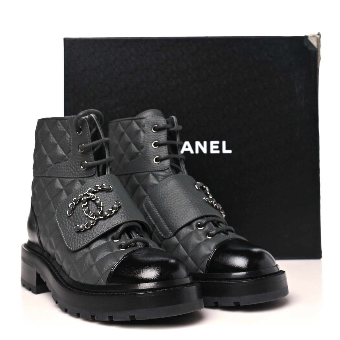 Calfskin Shiny Calfskin Quilted Lace Up Combat Boots 36 Dark Grey Black
