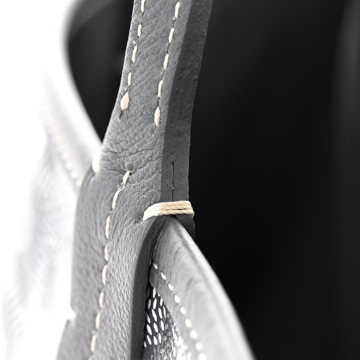 Goyardine Reversible Anjou PM Grey