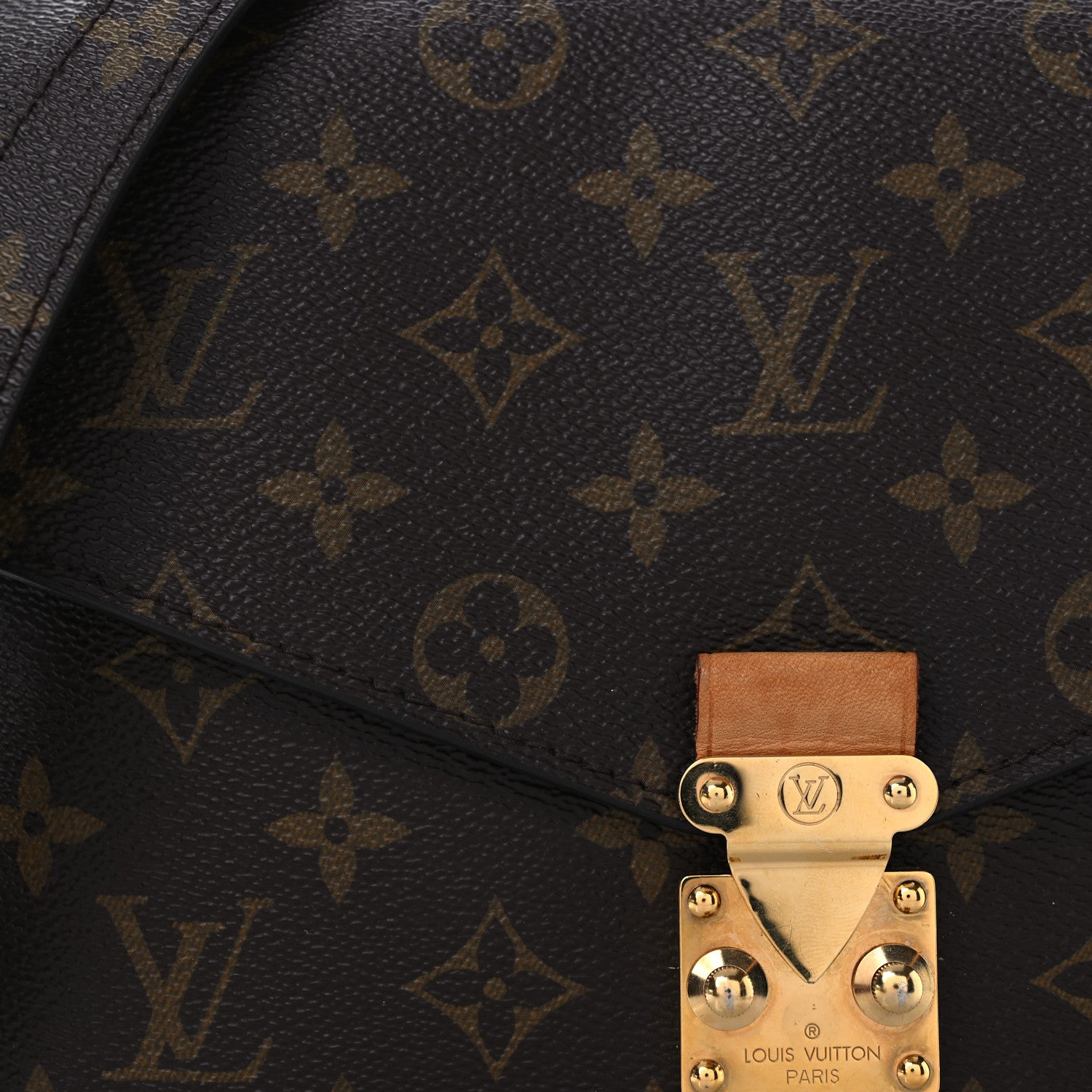 Louis Vuitton Monogram Pochette Metis 10 of 15