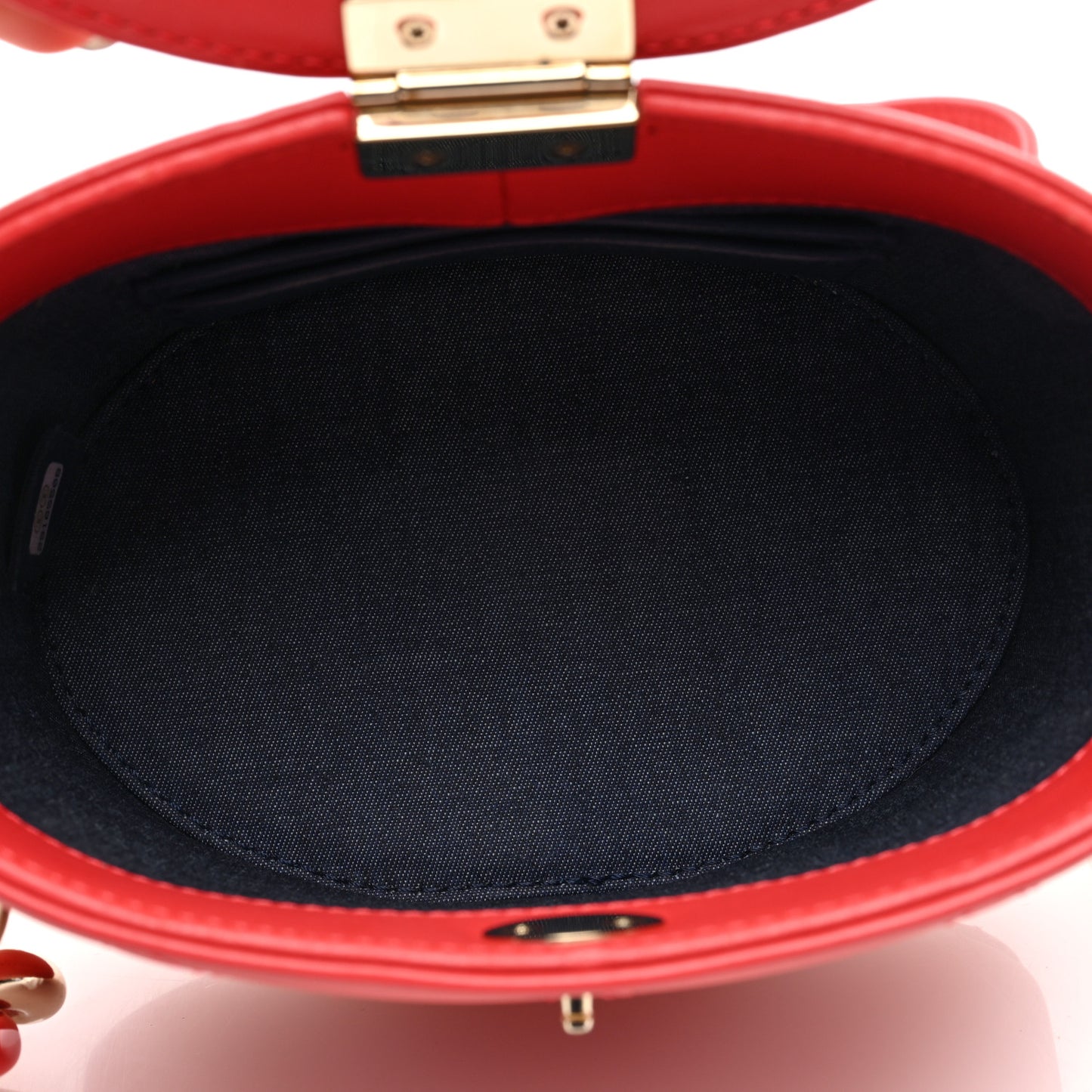Lambskin Resin Elegant Chain Vanity Case Red