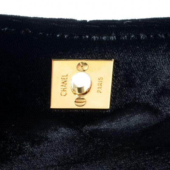 Velvet Flap Shoulder Bag Black