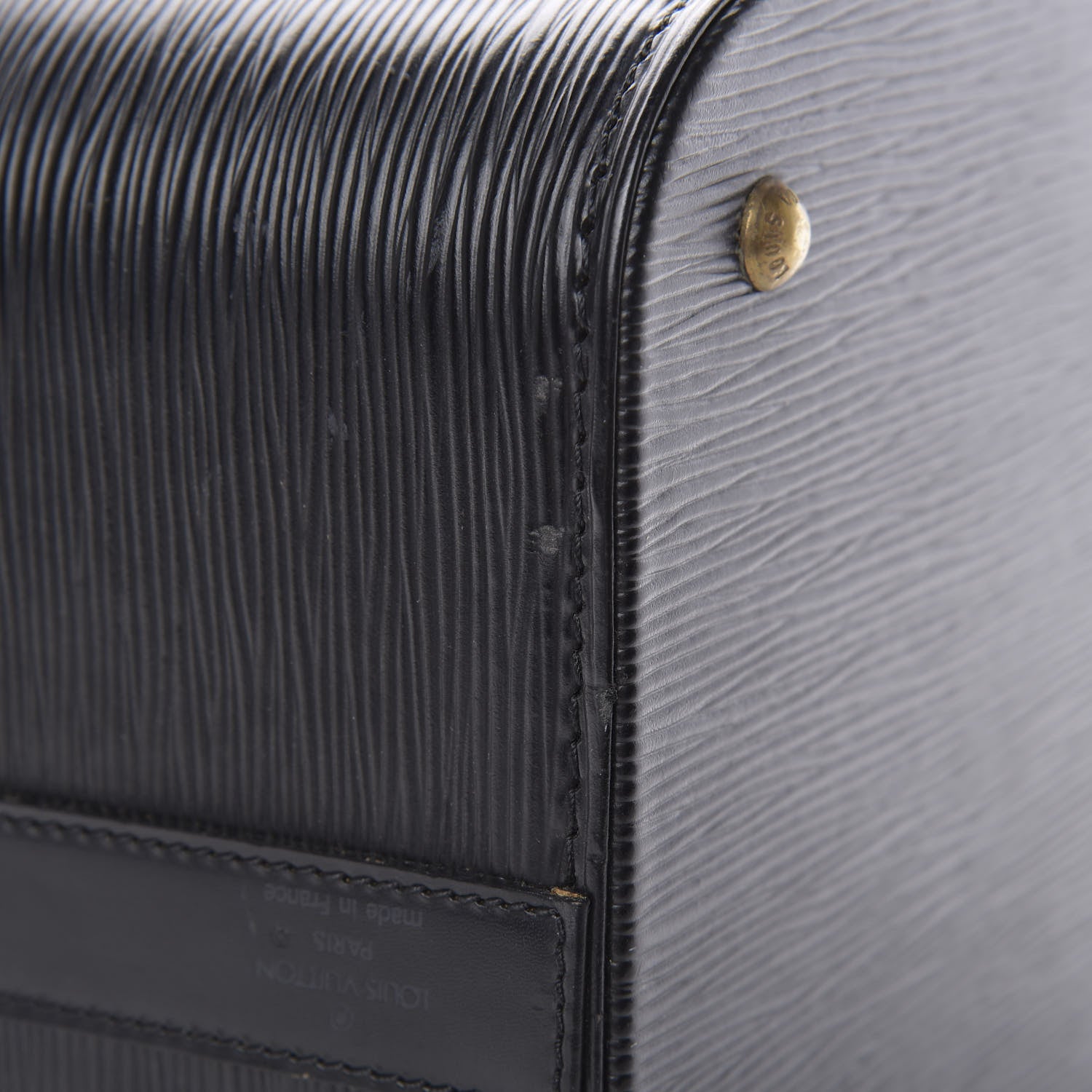Louis Vuitton Epi Train Case Black 18 of 23