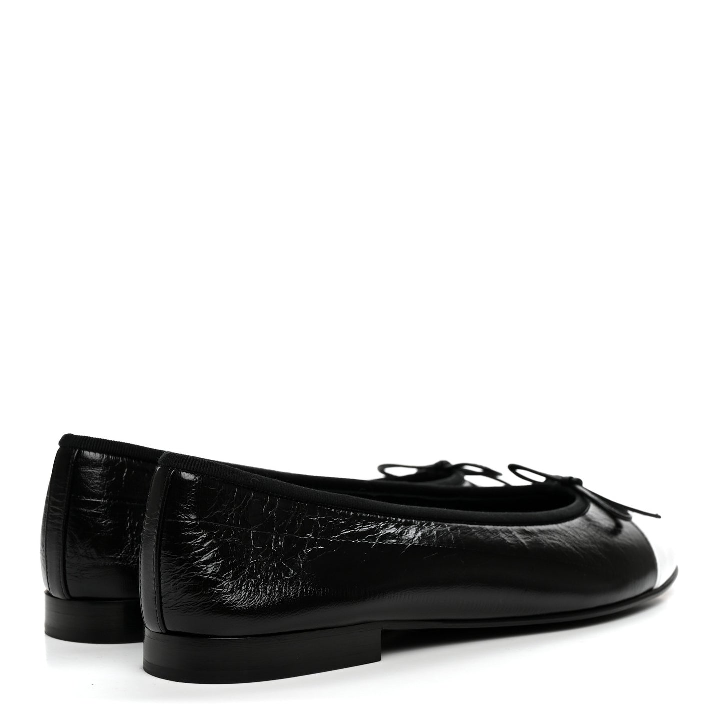 Crumpled Shiny Lambskin Cap Toe CC Ballerina Flats 38 Black White