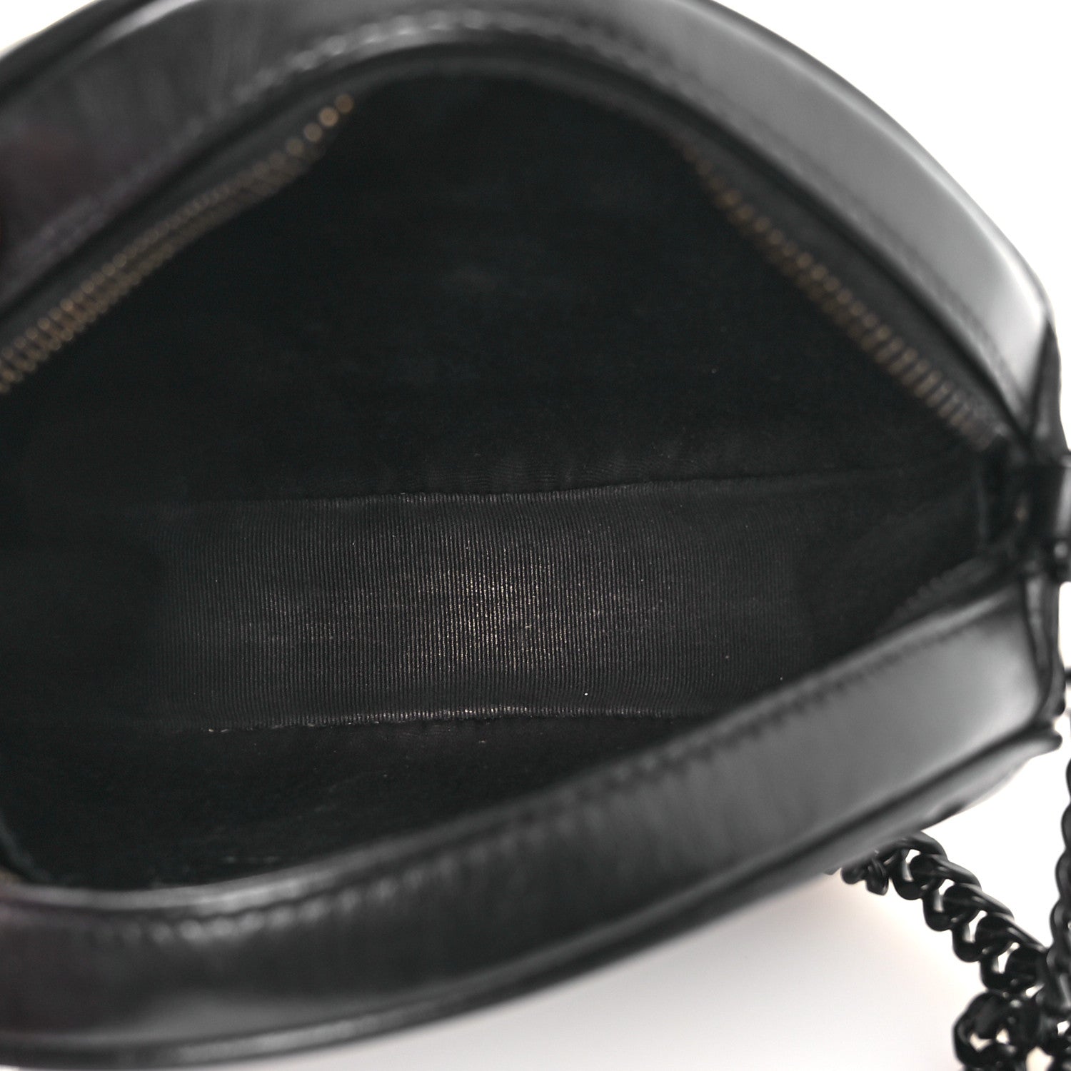 Saint Laurent Calfskin Matelasse Chevron Round Vinyle Camera Bag Black 5 of 13