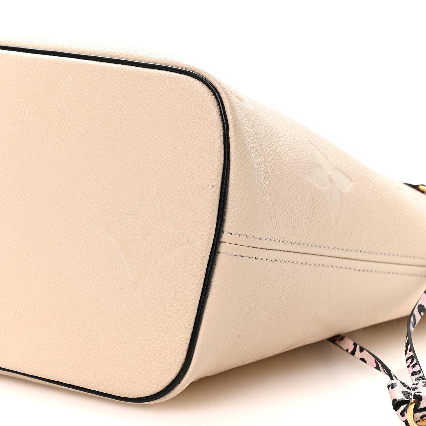 Empreinte Monogram Giant Wild at Heart Neverfull MM Creme