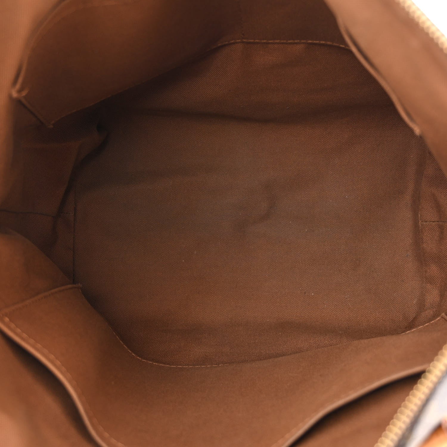 Louis Vuitton Monogram Totally MM 5 of 13