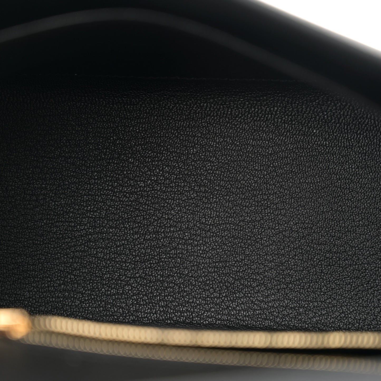 Epsom Kelly Sellier 25 Black