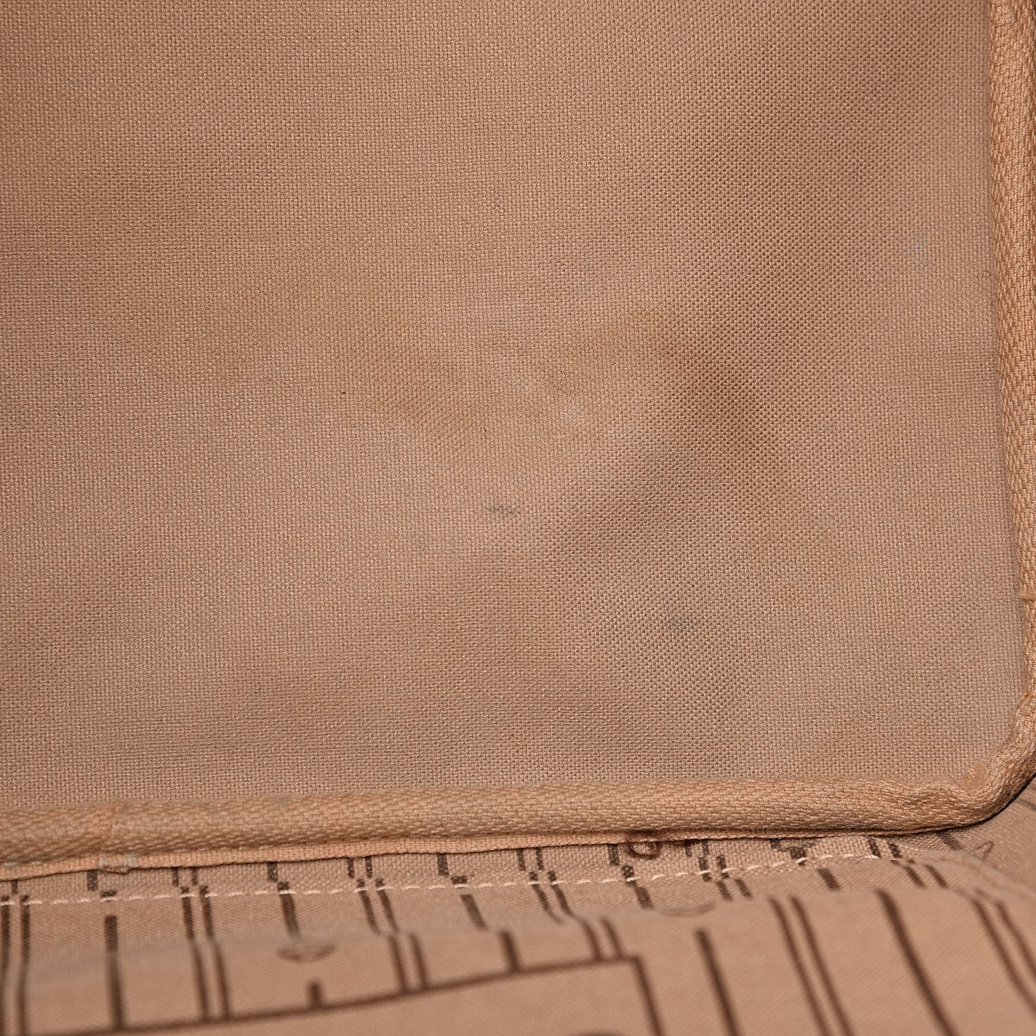 Louis Vuitton Monogram Neverfull MM 13 of 15