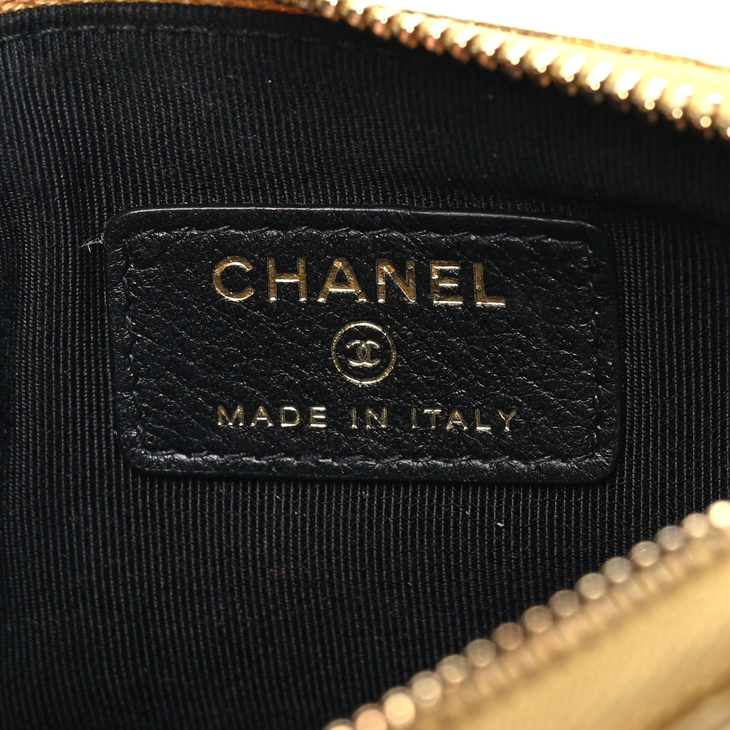 Chanel Metallic Calfskin Crocodile Embossed Cocodile Small Cosmetic Case Gold 6 of 9