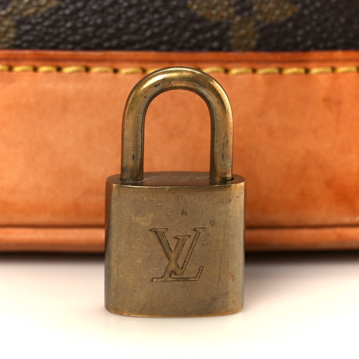 Louis Vuitton Monogram Alma PM 7 of 12