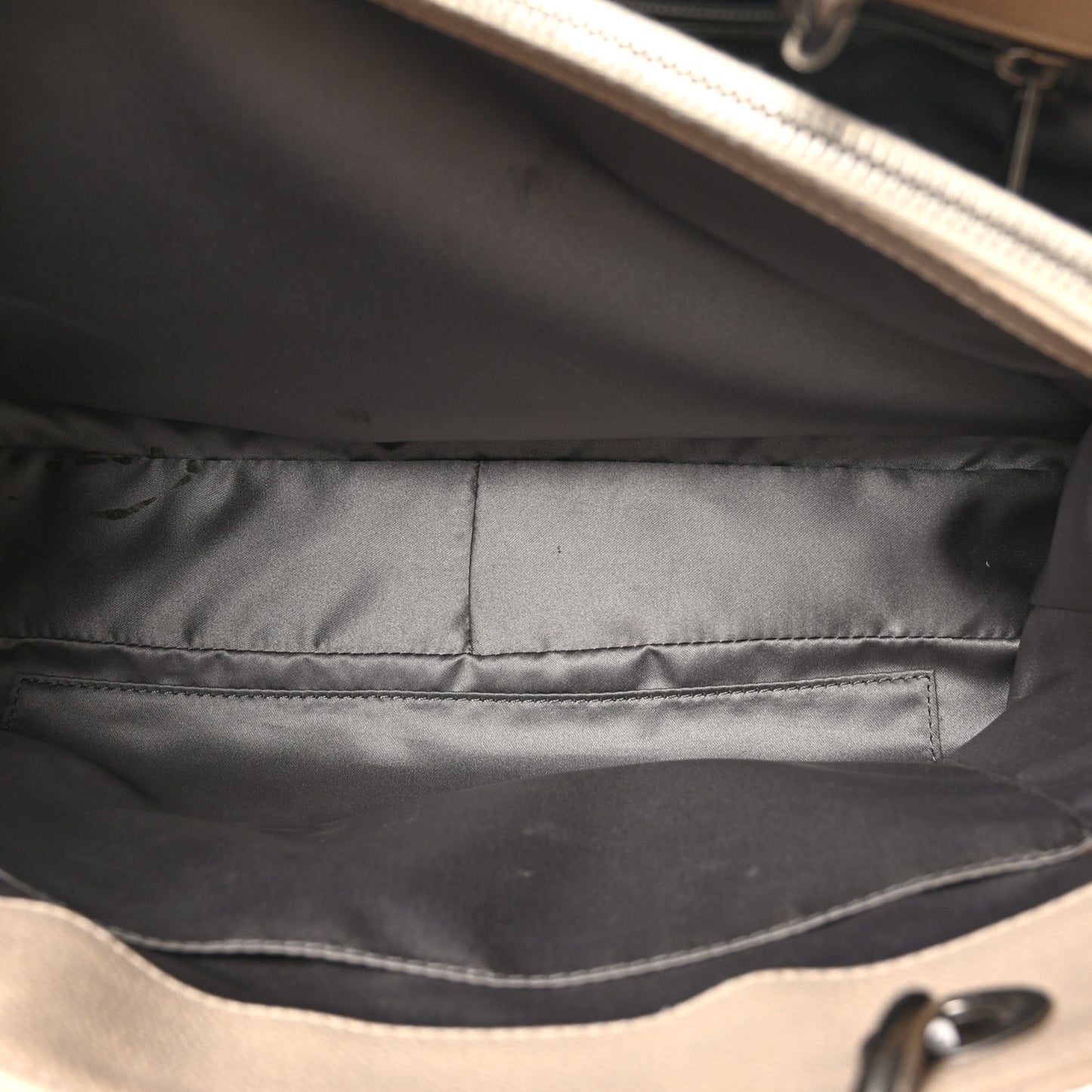 Caviar Quilted Grand Shopping Tote GST Beige Clair