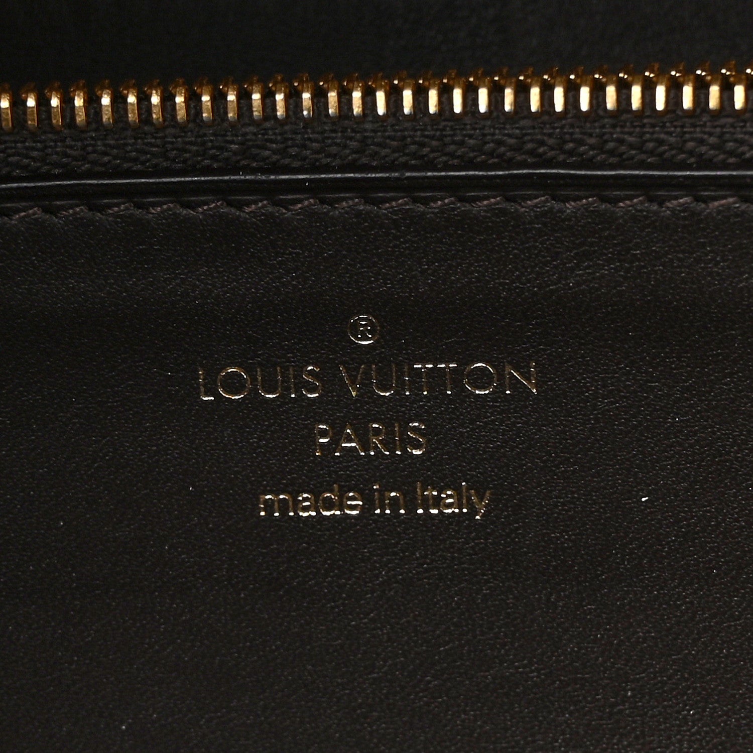 Louis Vuitton Taurillon Capucines Wallet Galet 6 of 9