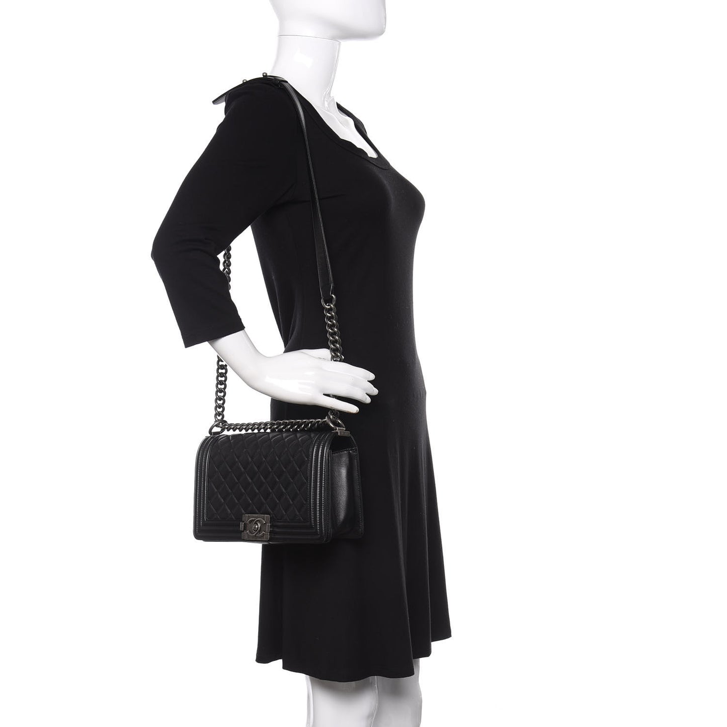 Calfskin Quilted Medium Boy Flap Black
