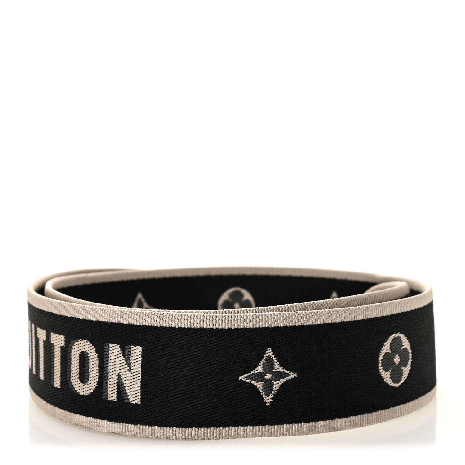 ルイヴィトン　テヴァ Louis Vuitton Returns to the Escale Wristwatch | SJX Watches