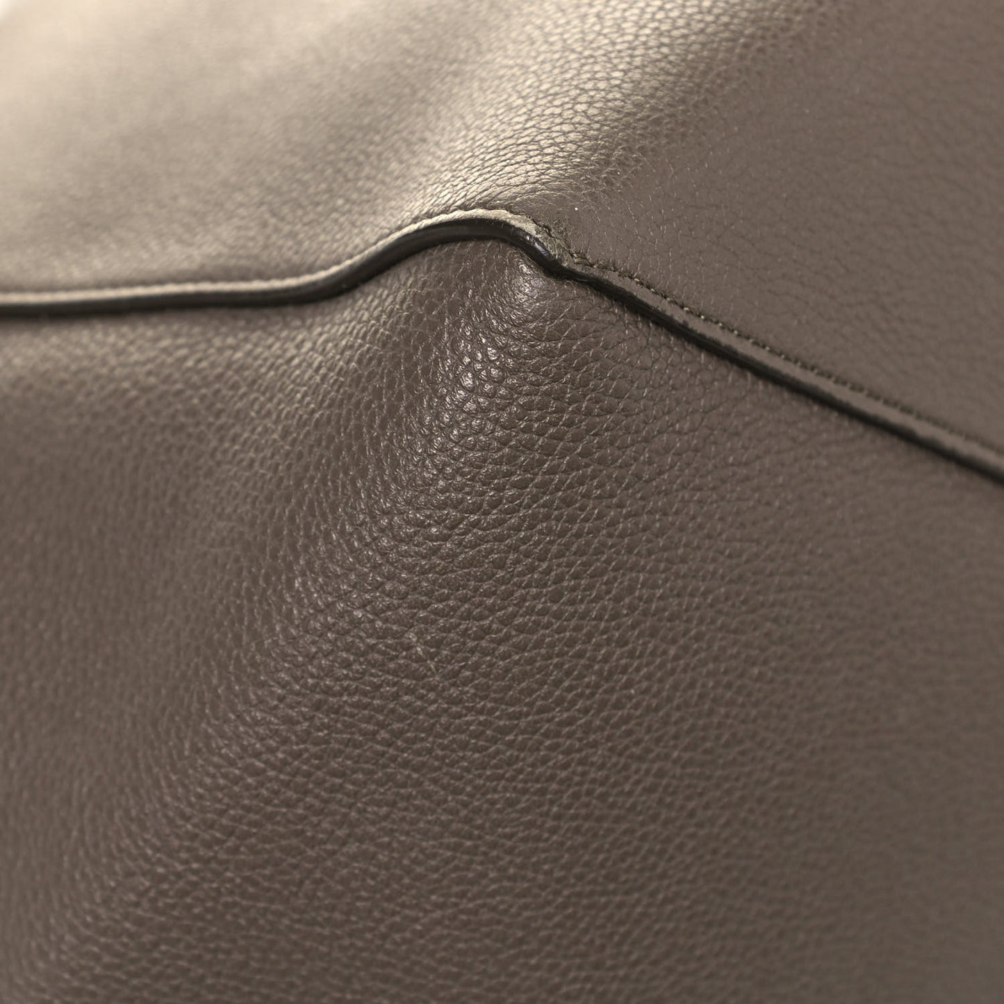 Soft Grained Calfskin Small Belt Cabas Phantom Taupe