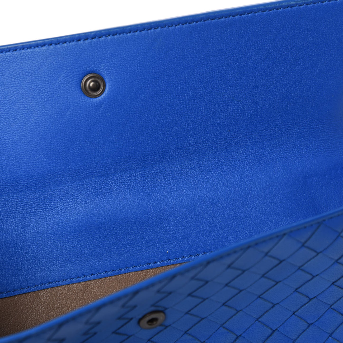 Nappa Intrecciato Continental Wallet Signal Blue