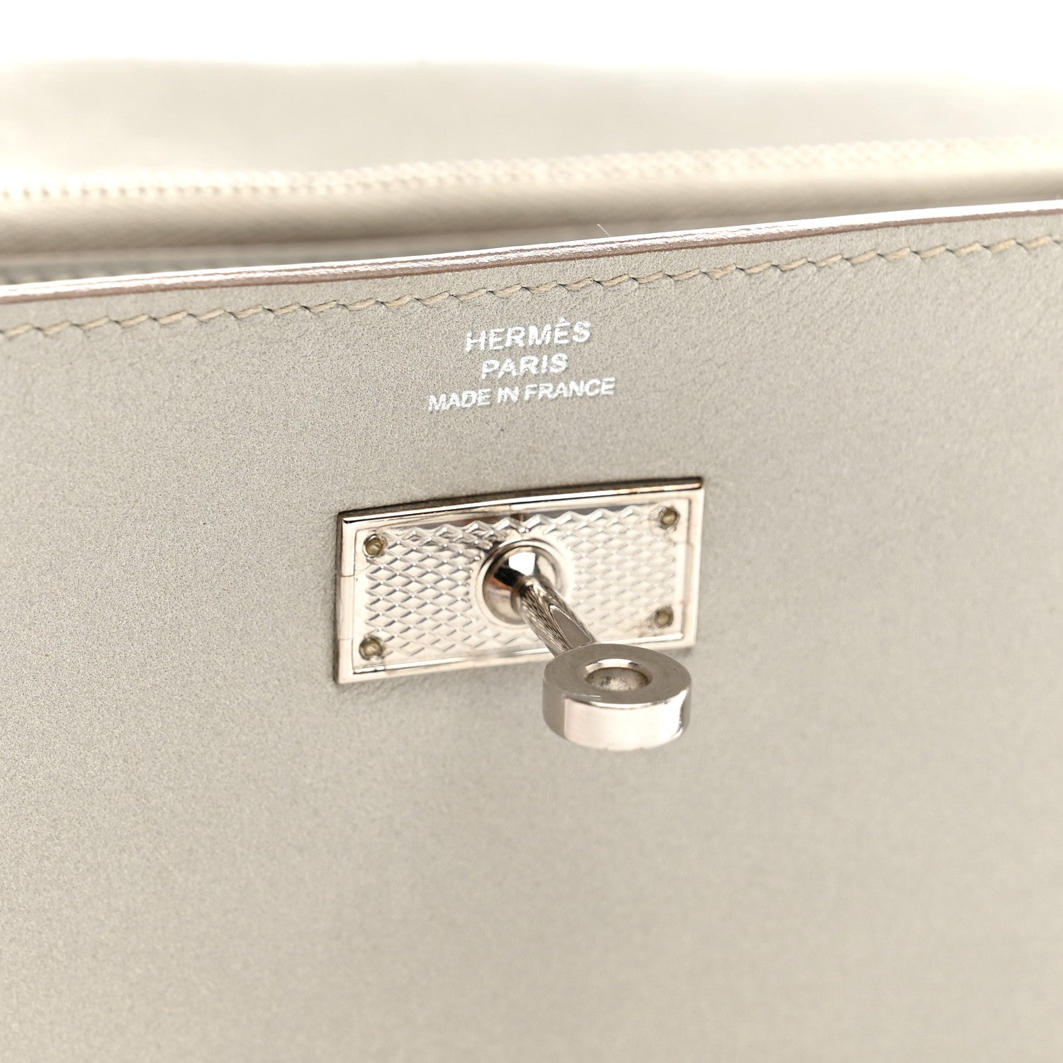 Hermes Box Guilloche Kelly Longue Wallet Gris Perle 6 of 12