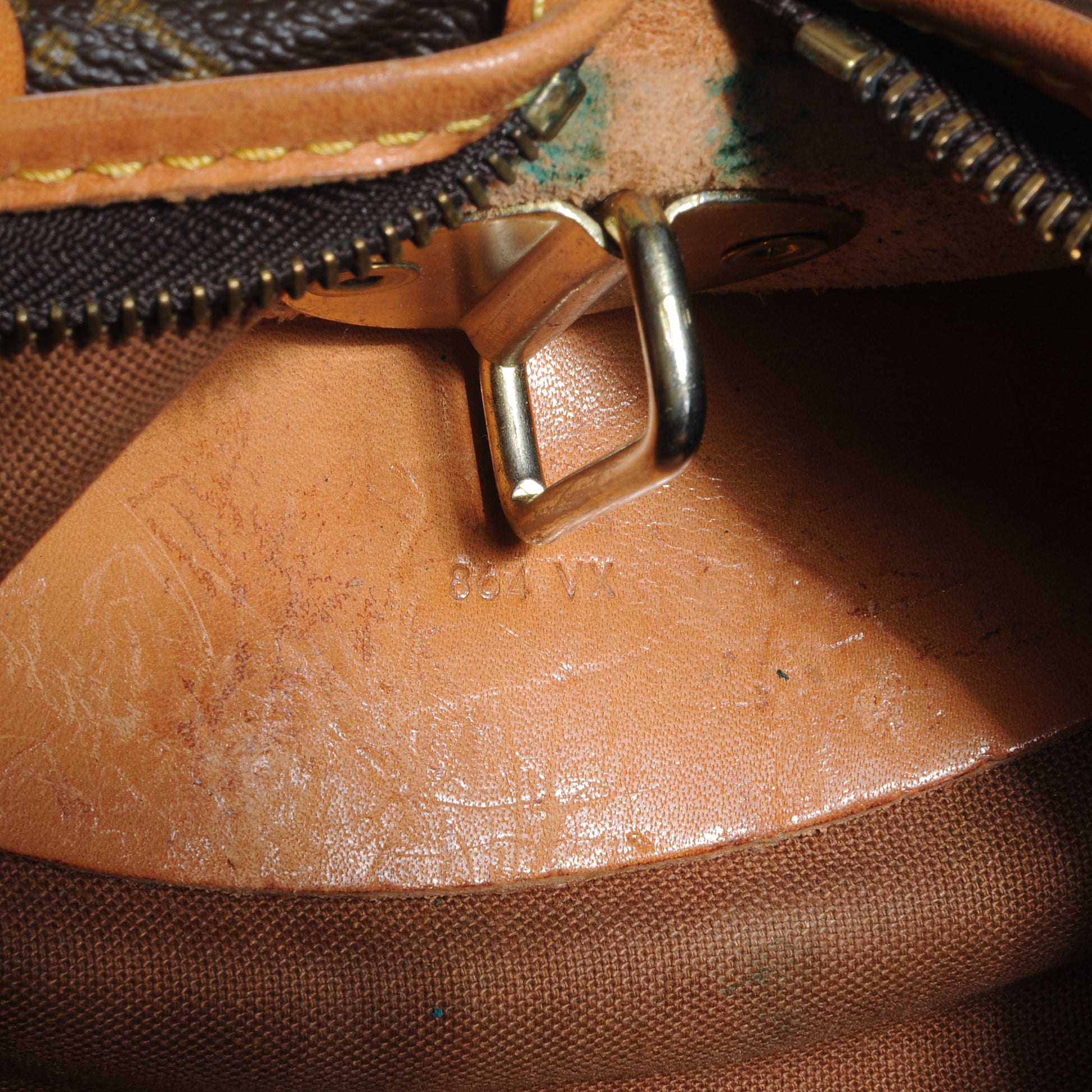 Louis Vuitton Monogram Garment Cover 6 of 7