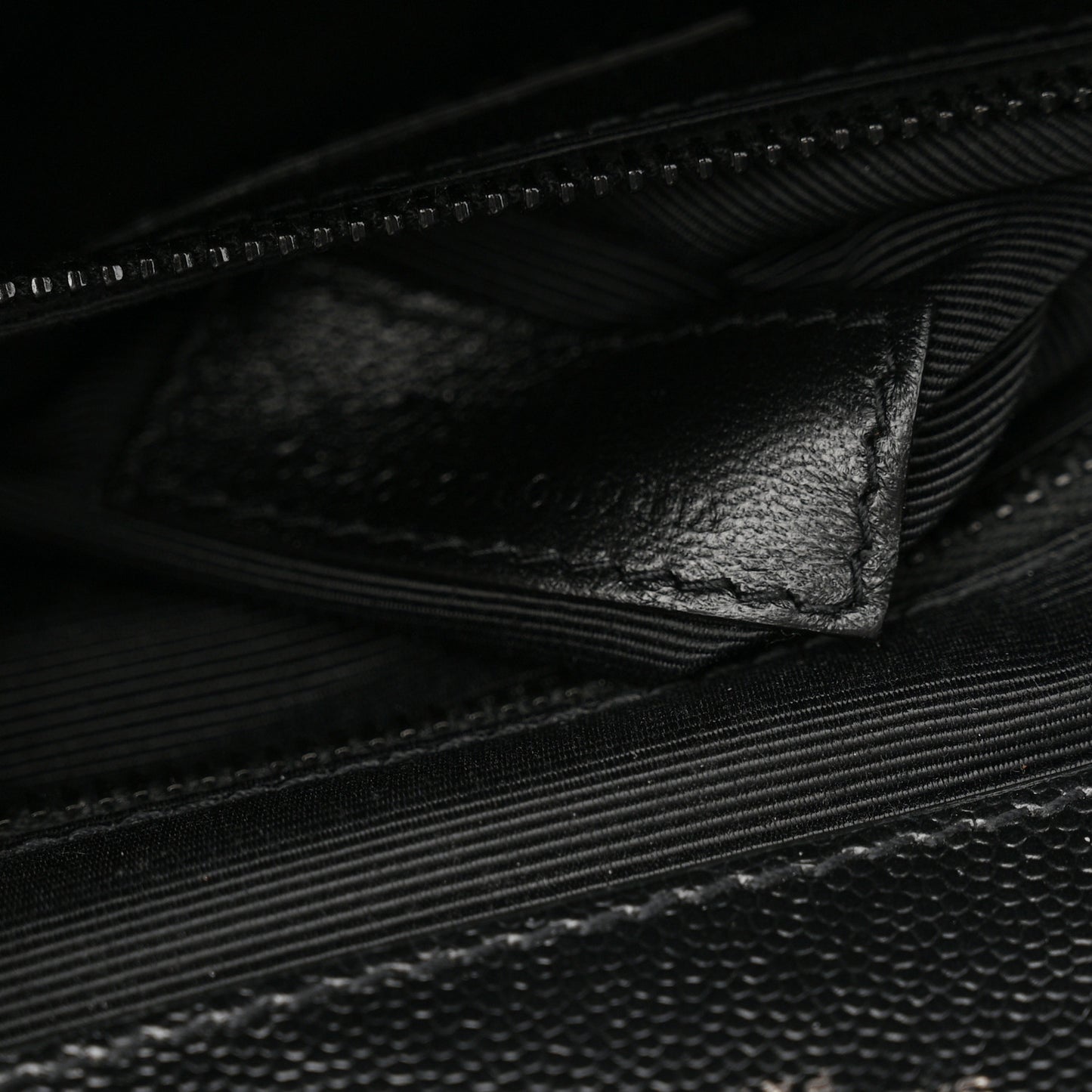 Grain De Poudre Textured Mixed Matelasse Large Triquilt Monogram Monochrome Satchel Black