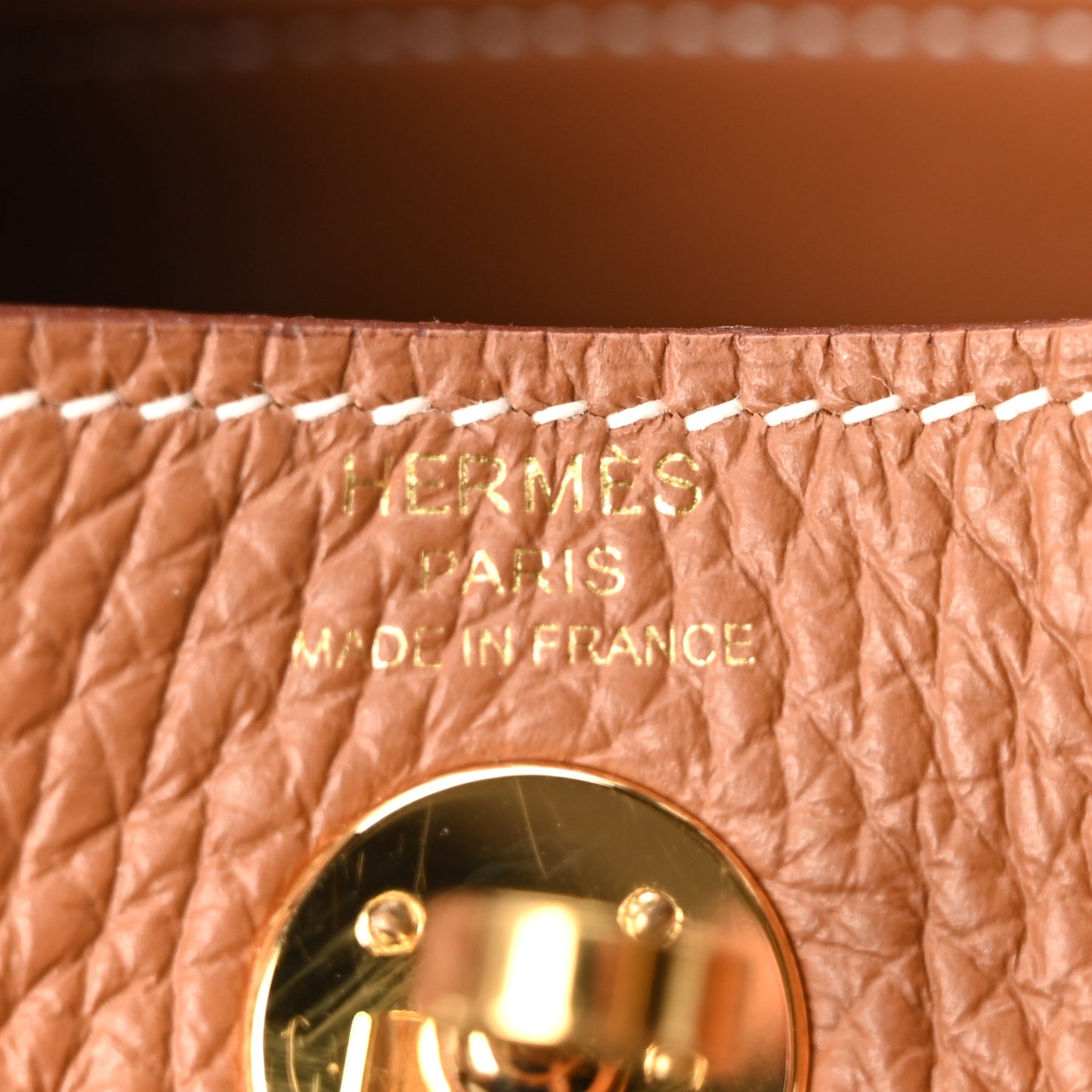 Taurillon Clemence Mini Lindy 20 Gold