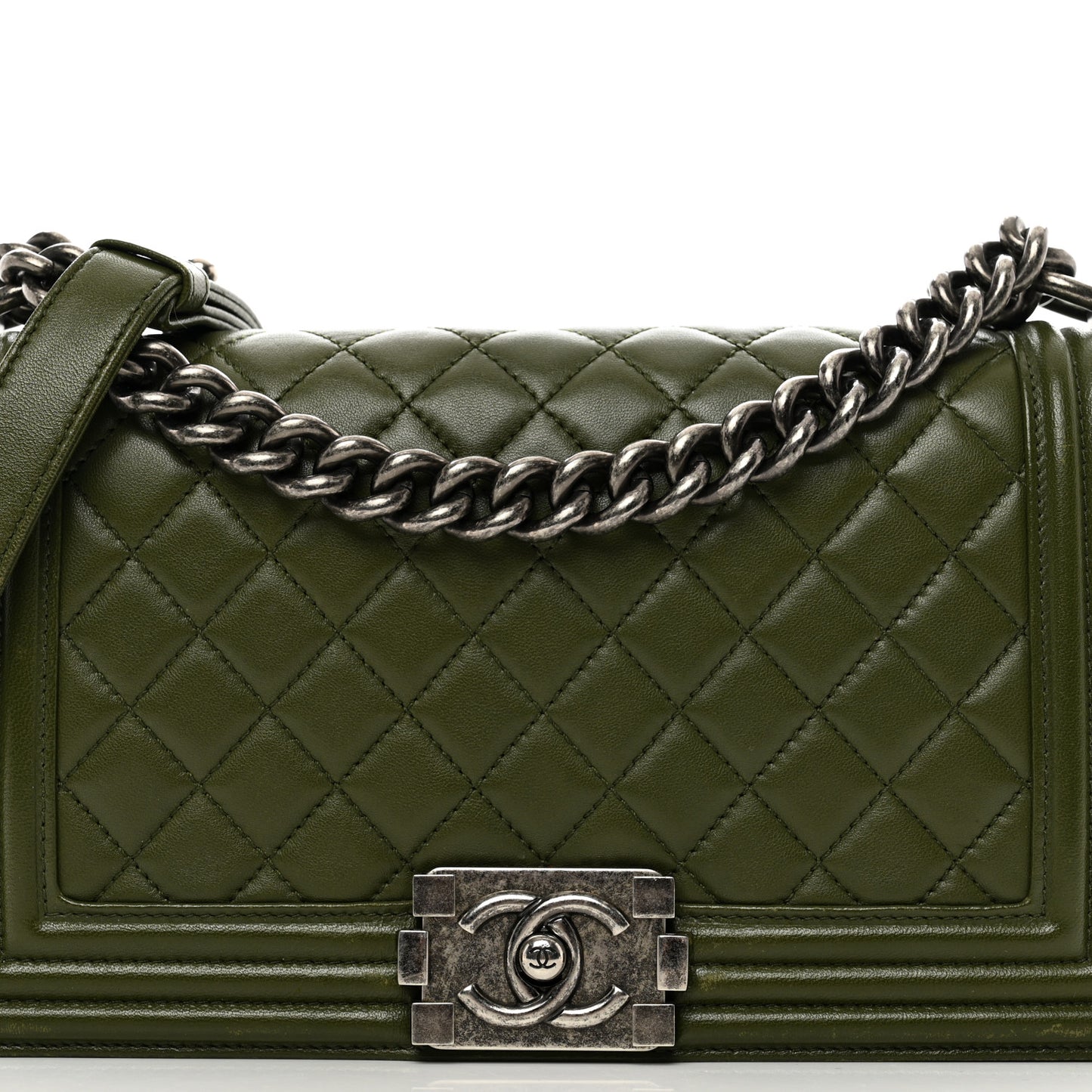 Lambskin Quilted Medium Boy Flap Green