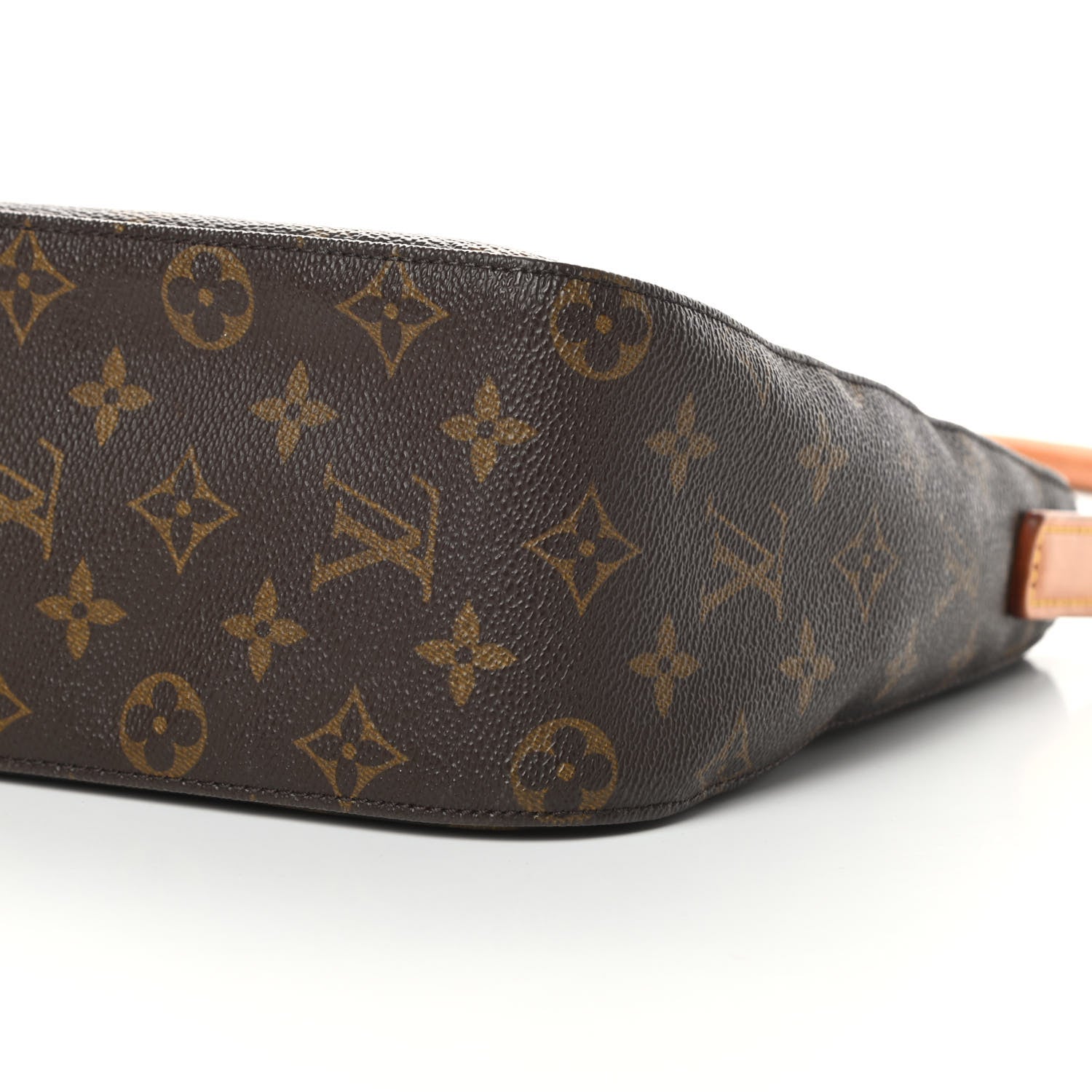 Louis Vuitton Monogram Looping MM 10 of 16