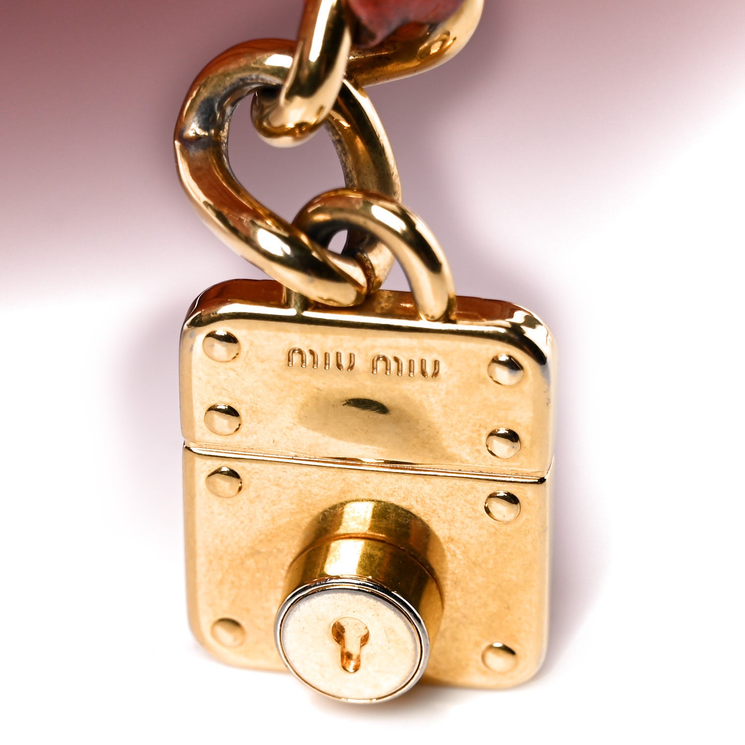 Miu Miu Nappa Matelasse Lux Shoulder Bag Rosa 22 of 22
