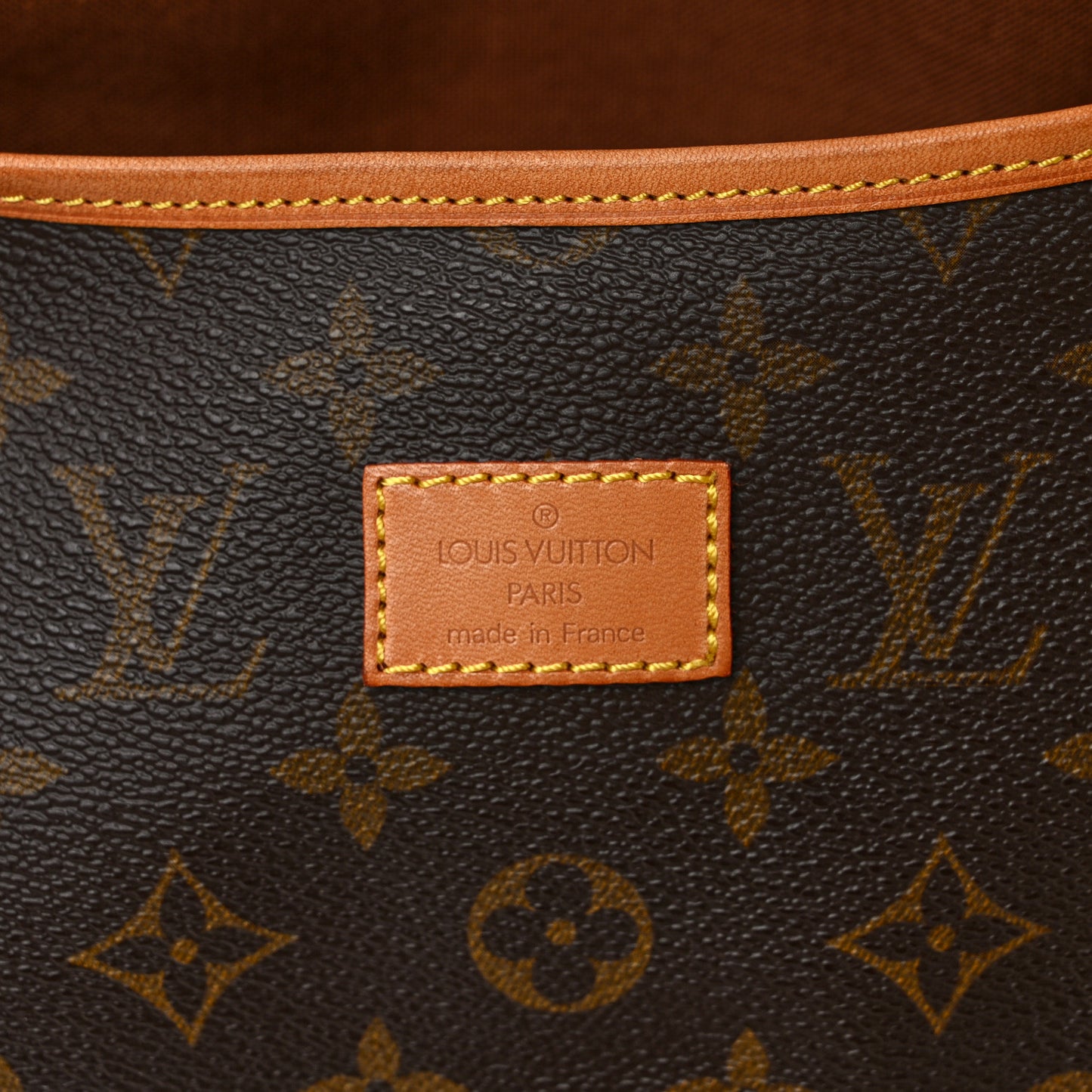 Monogram Saumur 35