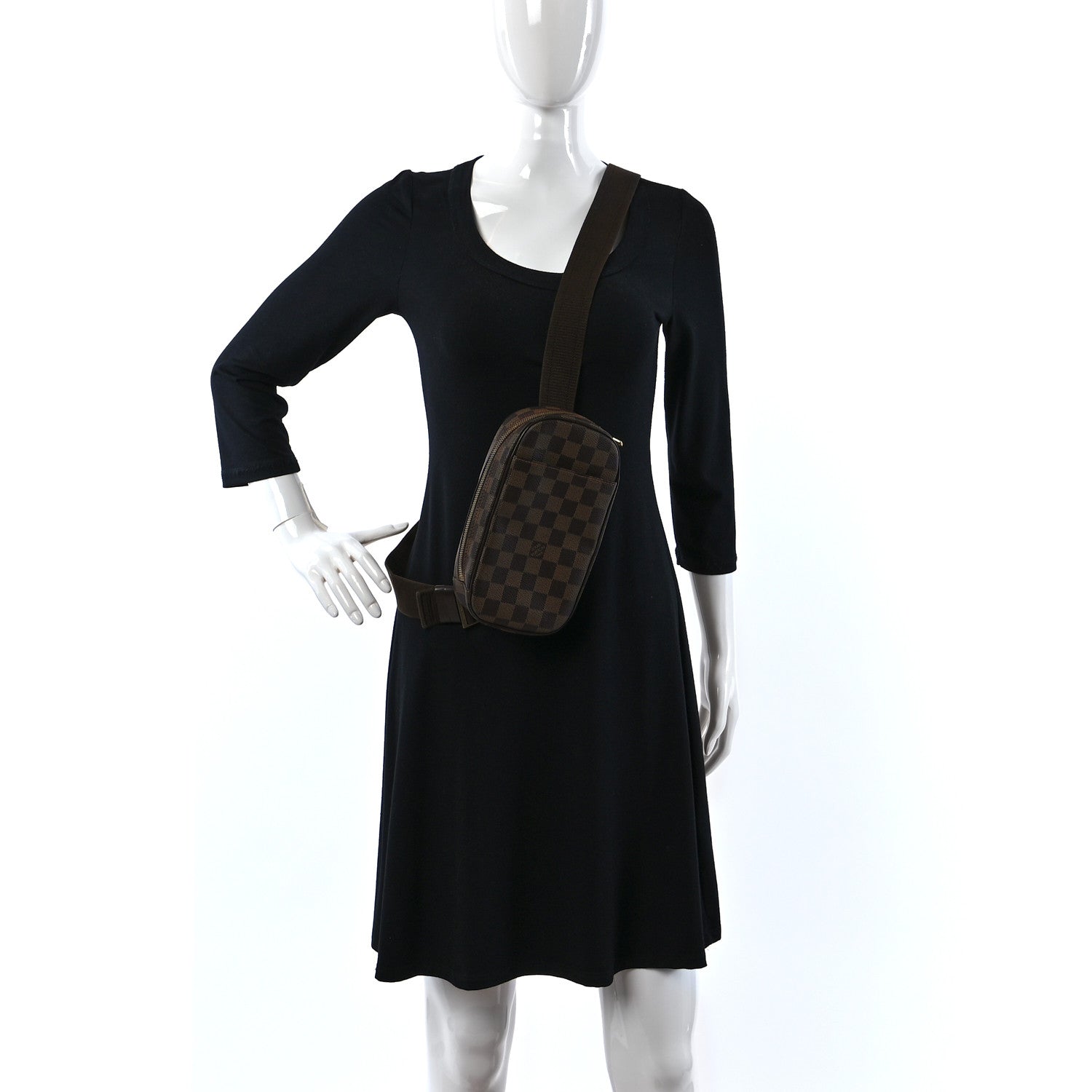 Louis Vuitton Damier Ebene Pochette Gange 2 of 8