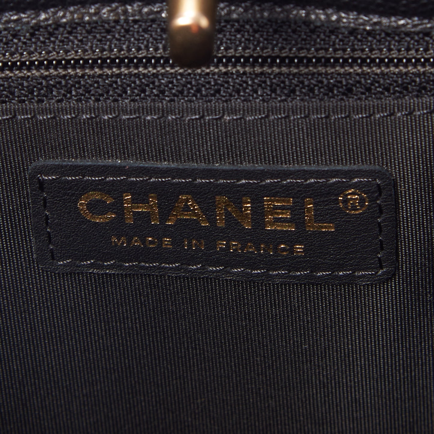 Caviar Quilted Sweet Classic Shopping Tote Black