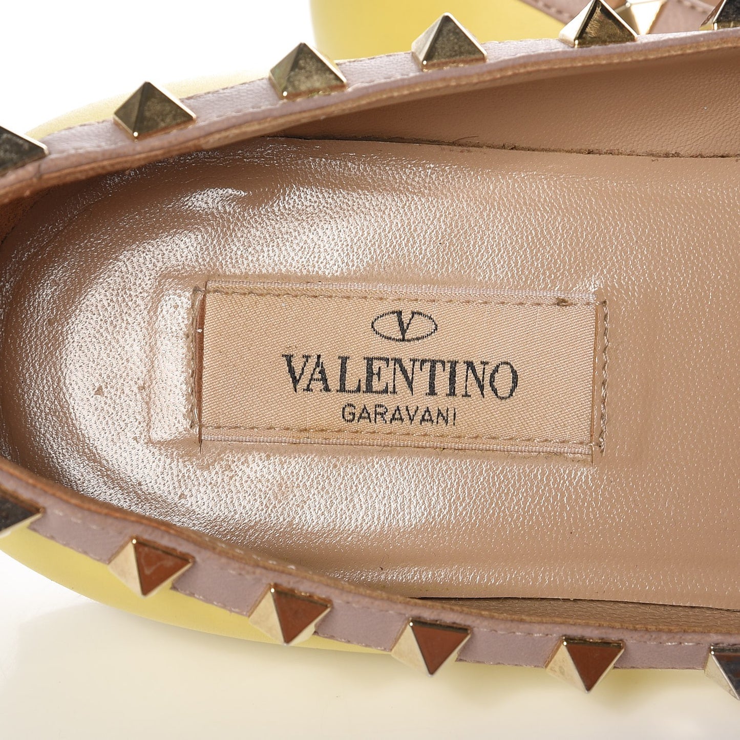 Nappa Rockstud Ballerina Flats 37 Naples Yellow Poudre