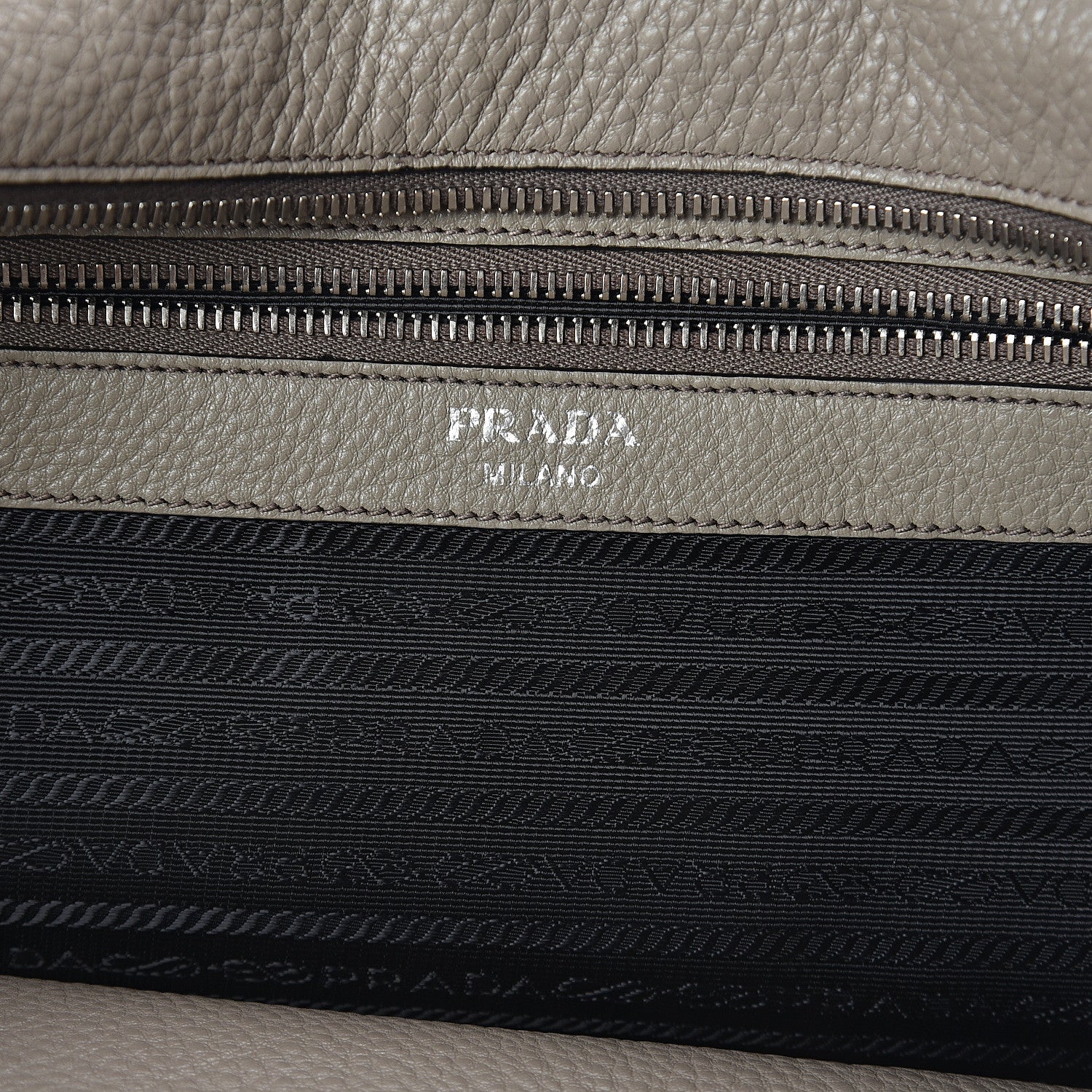Prada Vitello Phenix Tote Argilla 5 of 8