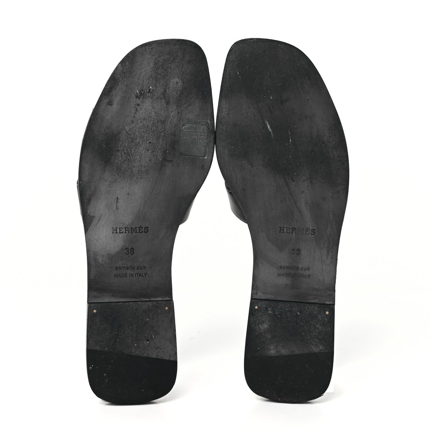 Box Calfskin Oran Sandals 38 Black