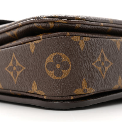 Louis Vuitton Monogram My World Tour Pochette Metis 9 of 12
