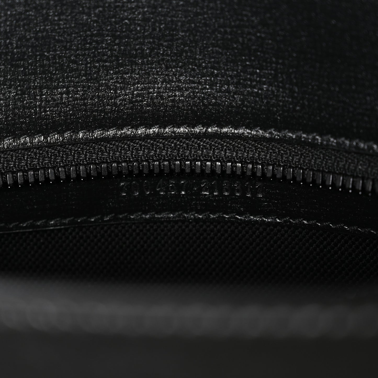 Azalea Calfskin Web Monochrome Horsebit 1955 Shoulder Bag Black
