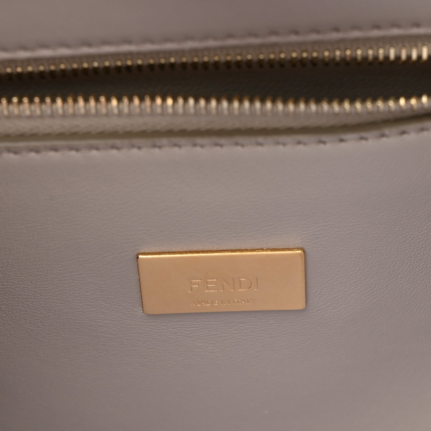 Vitello Tahiti Nappa Medium Peekaboo Iconic Essentially Satchel Notturno Grigio Polvere Nebula