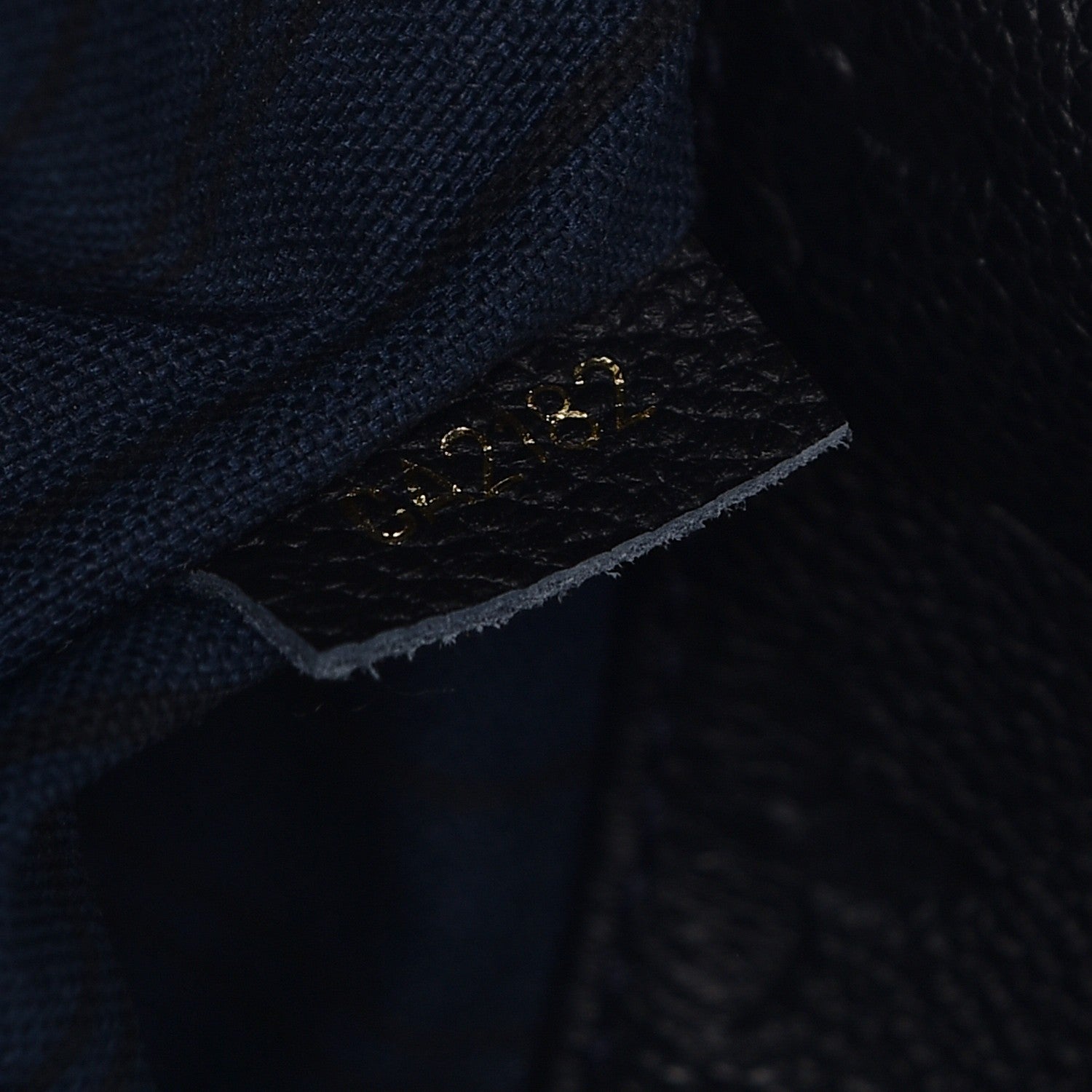 Louis Vuitton Empreinte Artsy MM Infini 7 of 7